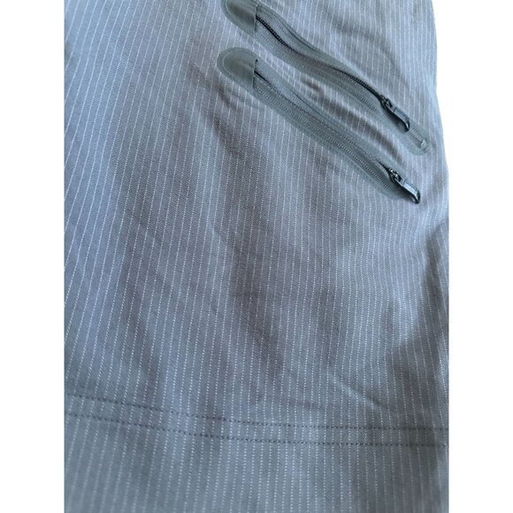 LULULEMON Men's Gray Pinstriped Shorts Size 33 - Picture 6 of 8